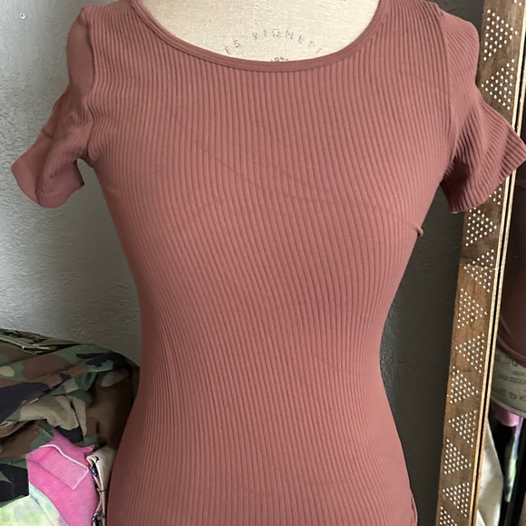 Free People | XTZ Ribbed Baby Tee Java - Picture 5 of 8